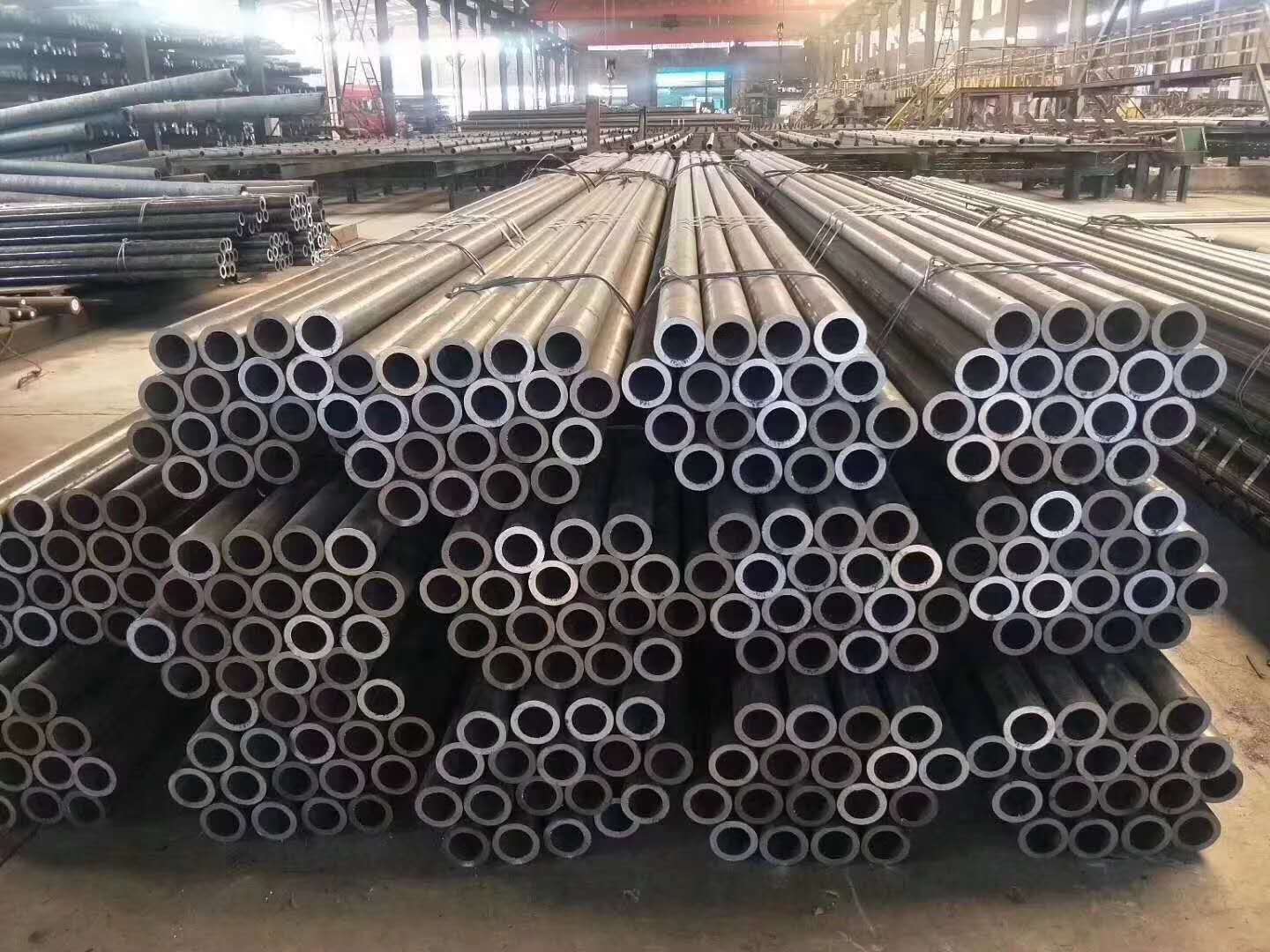 無縫鋼管